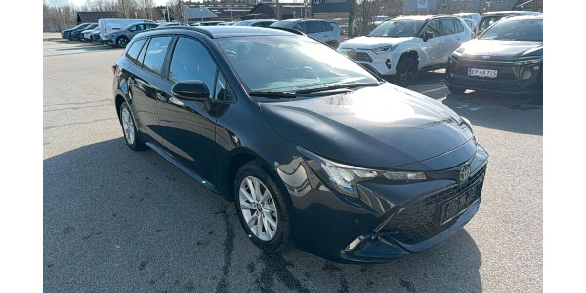 Toyota Corolla 16.550 km 25.590 &euro; Kiel 24109