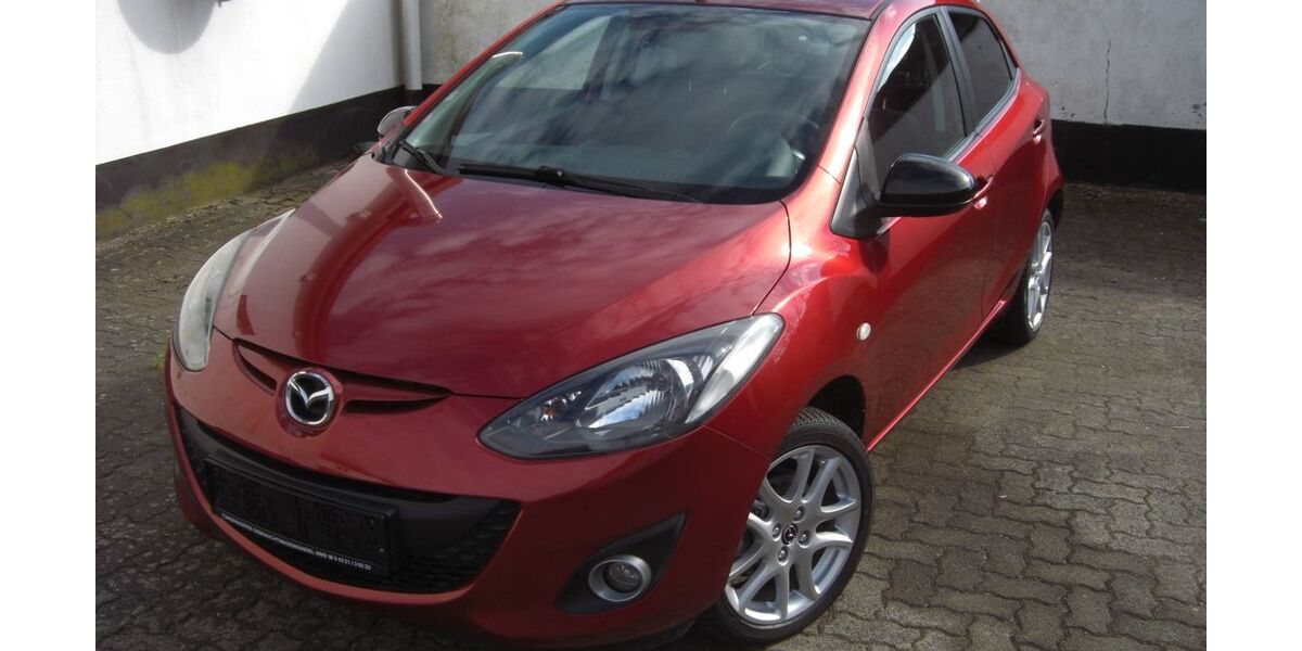 Mazda 2 97.000 km 5.900 &euro; Neumünster 24536