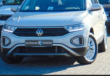 VW T-Roc 20.535 km 21.990 &euro; Neumünster 24537