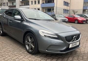Volvo V40 191.084 km 9.499 &euro; Neumünster 24539