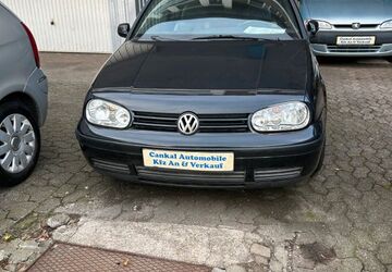 VW Golf 250.000 km 600 &euro; Kiel 24148