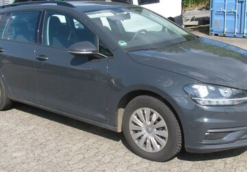 VW Golf 234.123 km 7.999 &euro; Kiel 24113
