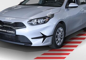 Kia ceed Sportswagon 24.348 km 16.290 &euro; Neumünster 24536