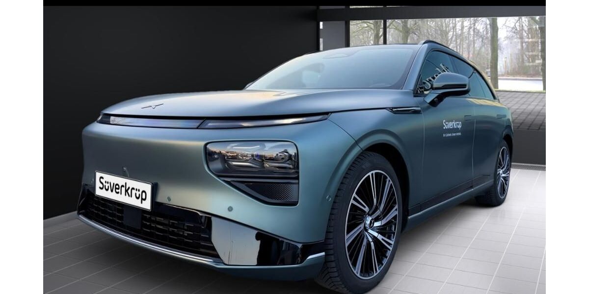 XPeng G9 9.999 km 64.900 &euro; Kiel 24109