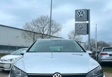 VW Golf 37.000 km 20.990 &euro; Schönberg 24217