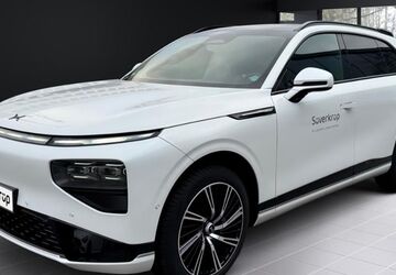 XPeng G9 9.999 km 64.900 &euro; Kiel 24109