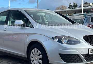 Seat Altea 124.712 km 4.400 &euro; Neumünster 24536