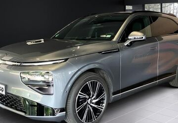 XPeng G9 15.000 km 61.740 &euro; Kiel 24109
