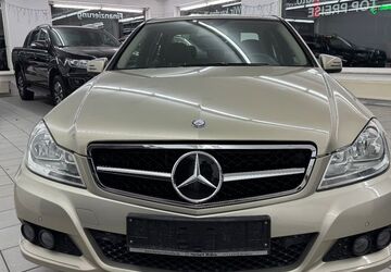 Mercedes-Benz C 220 186.000 km 10.990 &euro; Schwentinental 24223