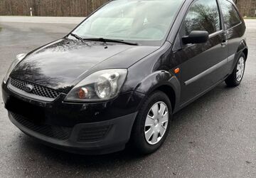 Ford Fiesta 121.549 km 2.200 &euro; Neumünster 24534