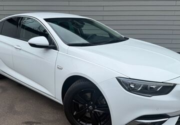 Opel Insignia 227.141 km 11.950 &euro; Neumünster 24536