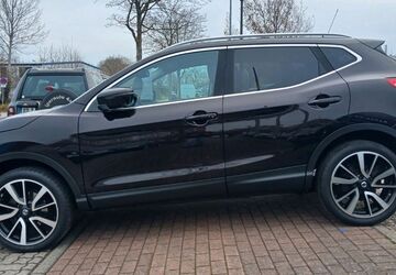 Nissan Qashqai 120.000 km 11.990 &euro; Gettorf 24214