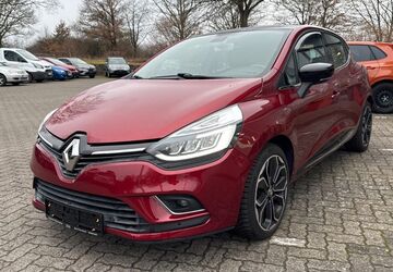 Renault Clio 73.300 km 9.290 &euro; Bornhoeved 24619