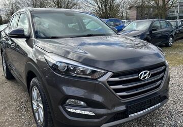 Hyundai TUCSON 178.000 km 10.950 &euro; Kiel 24145