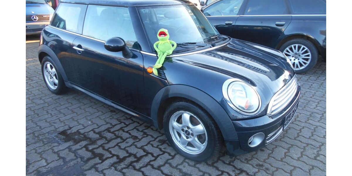 Mini ONE 145.000 km 1.350 &euro; Neumünster 24539