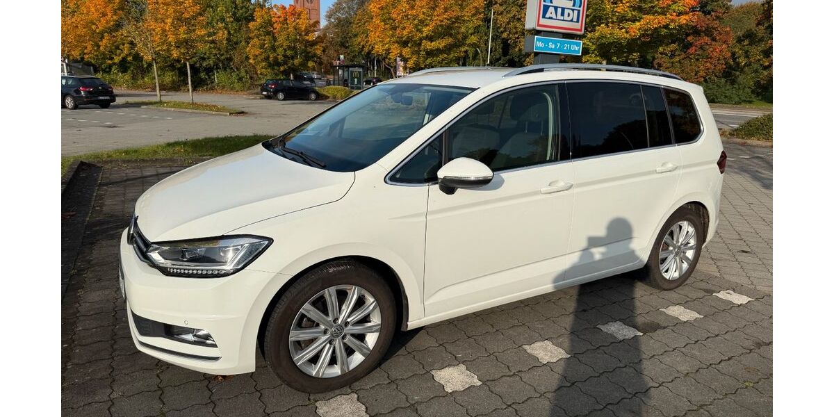 VW Touran 60.026 km 20.800 &euro; Kiel - Gaarden-Ost 24143