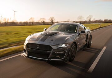 Ford Mustang 84.000 km 29.990 &euro; Osdorf 24251