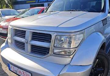 Dodge Nitro 262.000 km 2.950 &euro; Kiel 24145