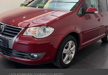 VW Touran 215.582 km 3.990 &euro; Neumünster 24536