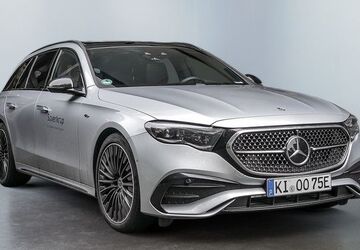 Mercedes-Benz E 300 12.215 km 66.450 &euro; Kiel 24109