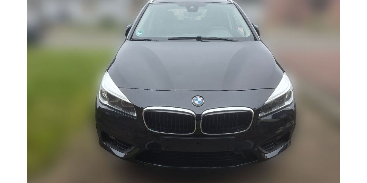 BMW 218 Active Tourer 73.500 km 11.111 &euro; Neumünster 24537