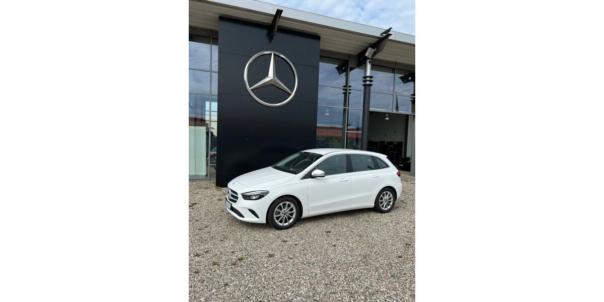 Mercedes-Benz B 180 42.000 km 23.850 &euro; Lütjenburg 24321