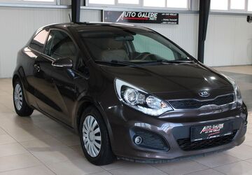 Kia Rio 158.000 km 5.390 &euro; Preetz 24211