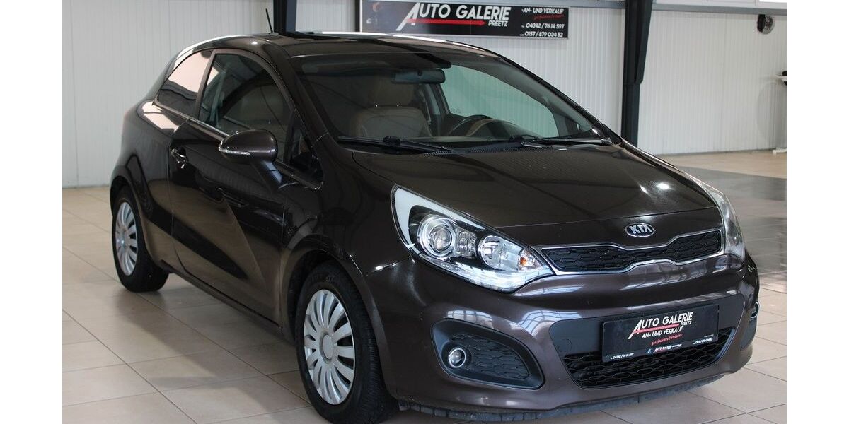 Kia Rio 158.000 km 5.390 &euro; Preetz 24211