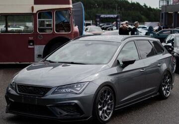 Seat Leon 118.524 km 20.000 &euro; Kiel 24106