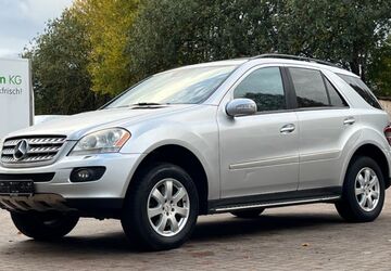 Mercedes-Benz ML 320 278.250 km 4.900 &euro; Neumünster 24536