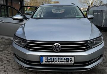 VW Passat 129.000 km 11.800 &euro; Kiel 24145