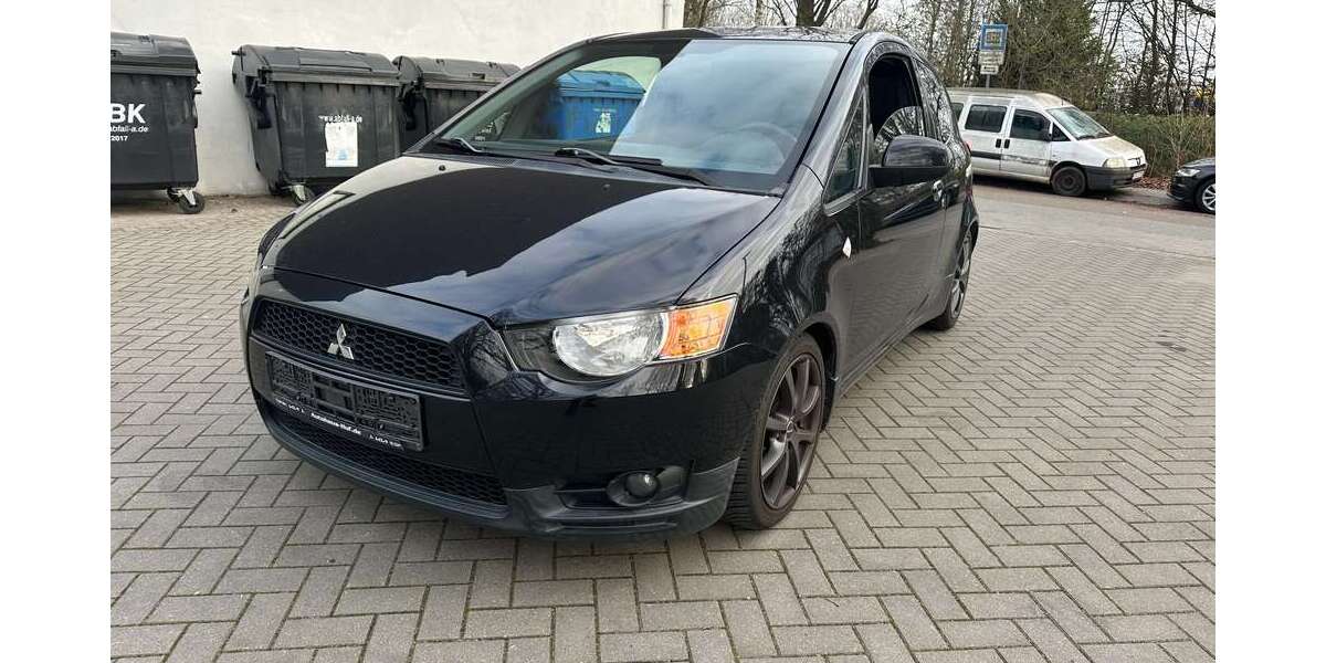 Mitsubishi Colt 80.000 km 3.899 &euro; Kiel 24107