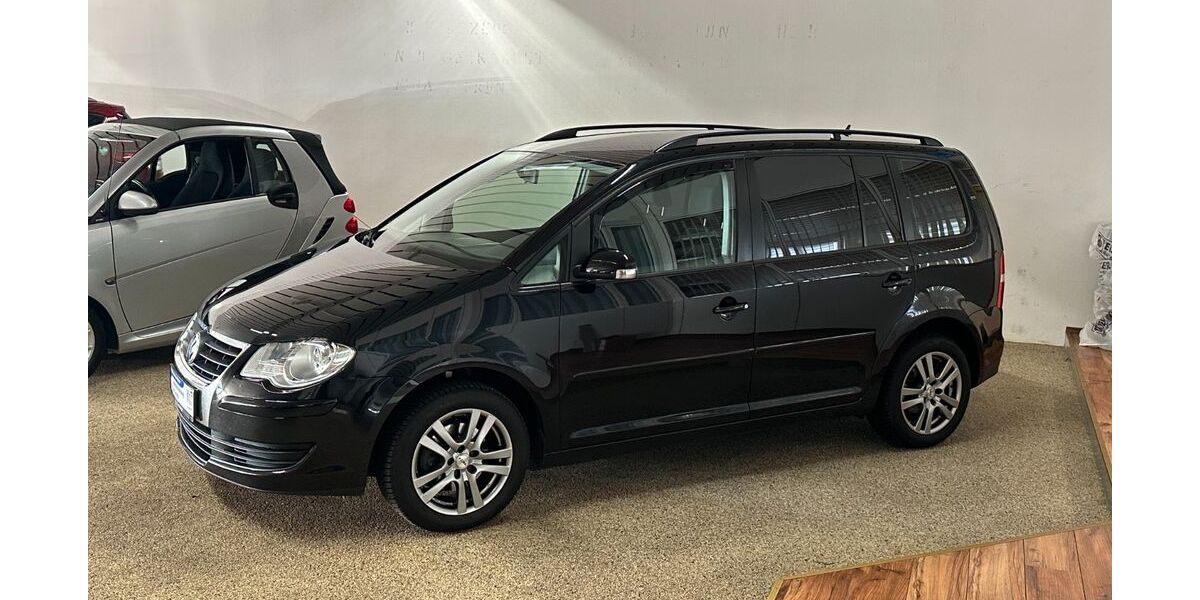 VW Touran 207.125 km 3.990 &euro; Kiel 24146