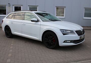 Skoda Superb 277.544 km 7.990 &euro; Neumünster 24539