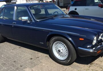 Jaguar Daimler 90.000 km 22.999 &euro; Kiel 24105