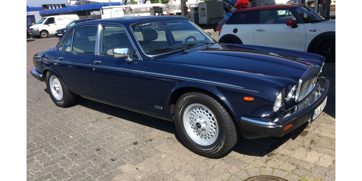 Jaguar Daimler 90.000 km 22.999 &euro; Kiel 24105