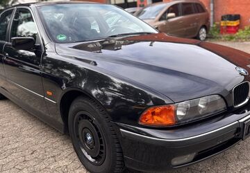 BMW 523 281.000 km 6.900 &euro; Kiel 24146