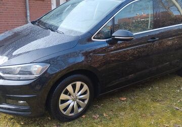 VW Touran 123.000 km 15.900 &euro; Altenholz 24161