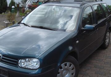 VW Golf 254.000 km 799 &euro; Neumünster 24536