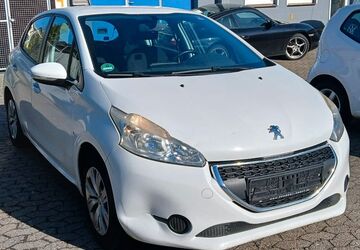Peugeot 208 123.000 km 4.950 &euro; Kiel 24109