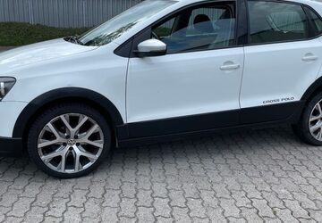 VW Polo 178.000 km 5.100 &euro; Kiel 24113
