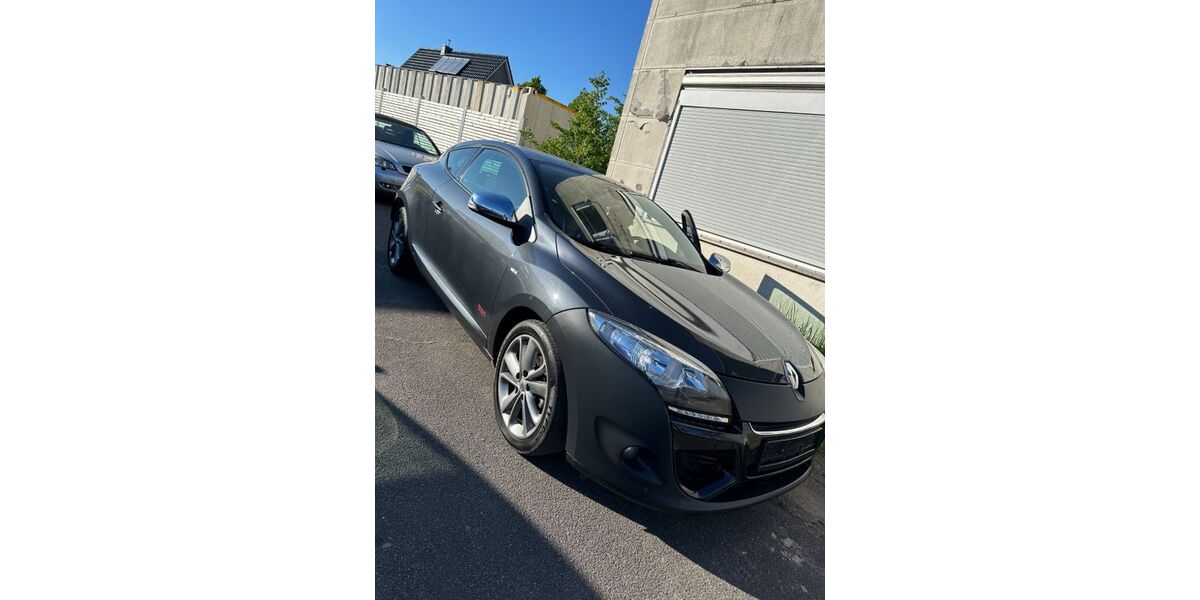 Renault Coupe 287.700 km 3.300 &euro; Neumünster 24539