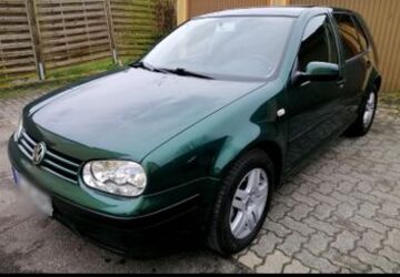 VW Golf 180.000 km 1.800 &euro; Kiel 24159