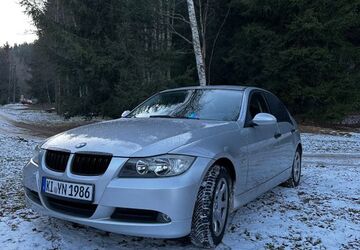 BMW 318 101.000 km 5.200 &euro; Kiel 24109