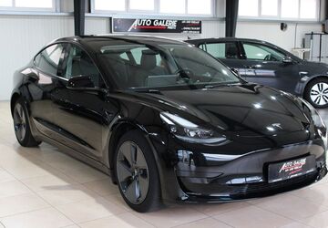 Tesla Model 3 45.334 km 24.990 &euro; Preetz 24211