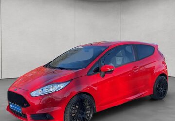 Ford Fiesta 114.086 km 9.890 &euro; Bordesholm 24582