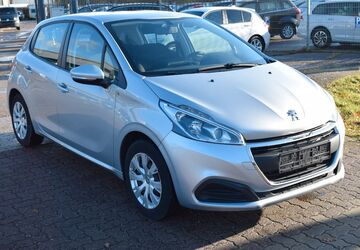 Peugeot 208 150.000 km 5.499 &euro; BLUMENTHAL 24241