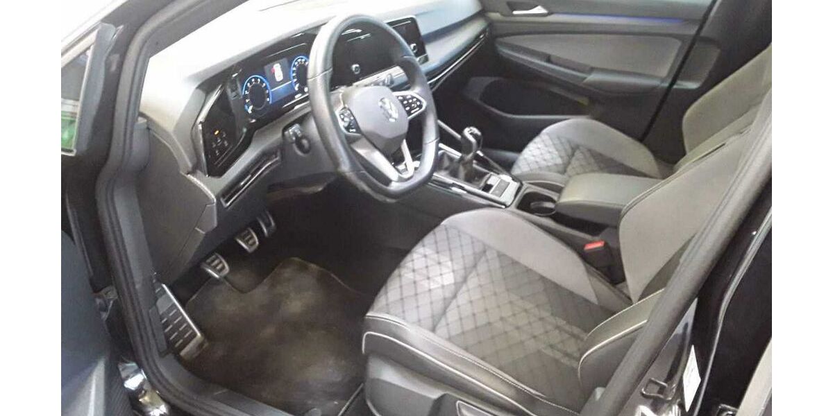 VW Golf 32.058 km 23.980 &euro; Kronshagen 24119