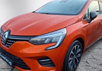 Renault Clio 23.600 km 18.444 &euro; Neumünster 24539