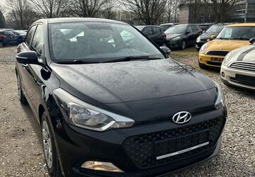 Hyundai i20 68.000 km 7.850 &euro; Kiel 24145